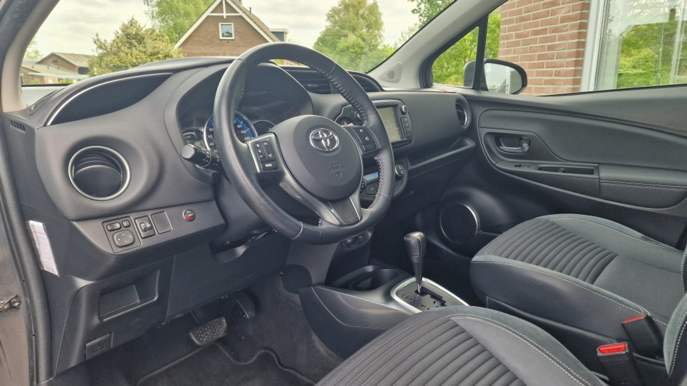 Foto van Toyota Toyota Yaris Hybrid