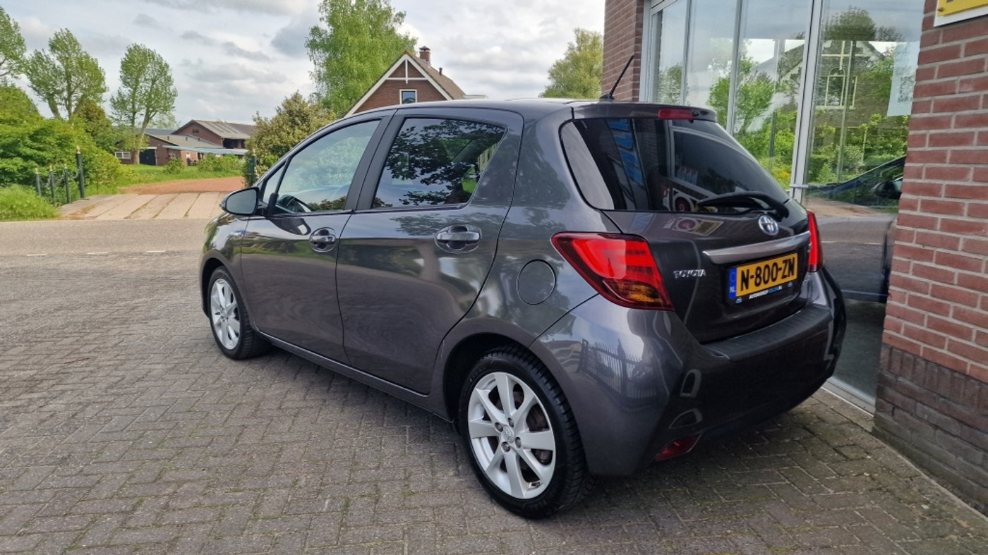 Foto van Toyota Toyota Yaris Hybrid