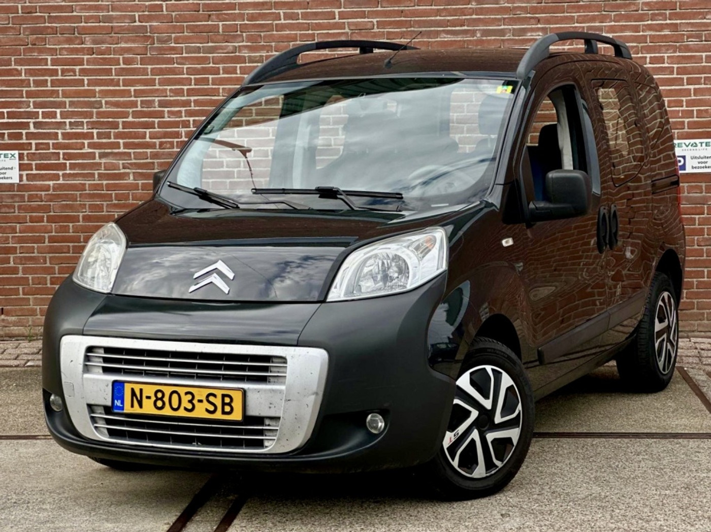 Citroen Citroen Nemo 1.4i Multispace 2009 - voorkant
