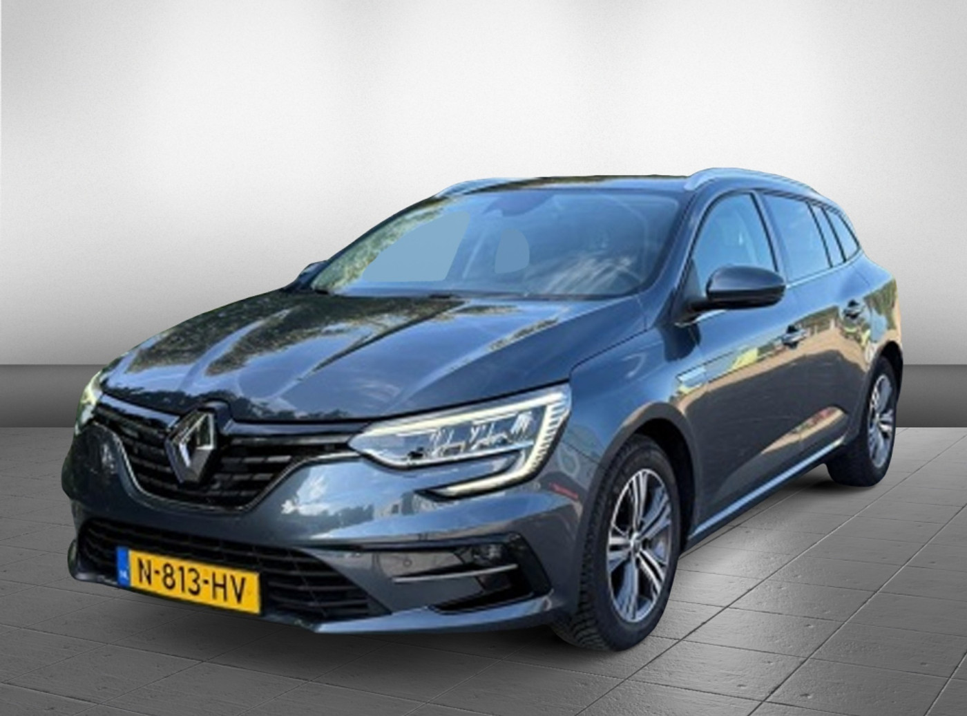 Renault Megane 1.3 TCe Intens 140pk 2021 - voorkant