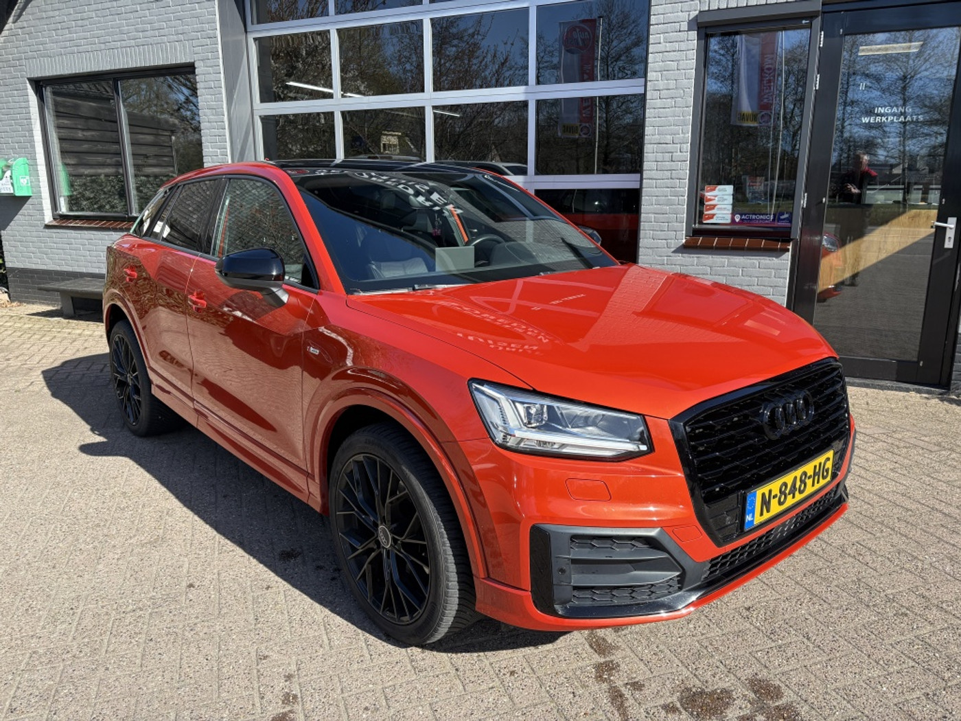 Audi Q2 1.4 TFSI CoD L. Ed. 2017 - voorkant