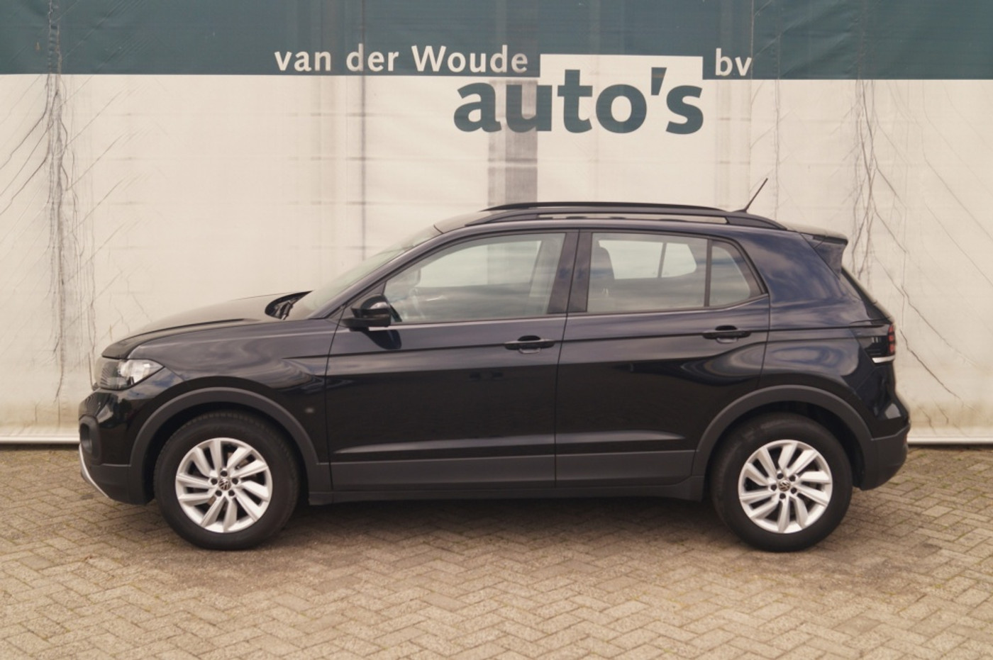 Volkswagen T-cross 1.0 TSI Life -NAVI-PDC-AIRCO-DAB-CARPLAY- 2022 - voorkant