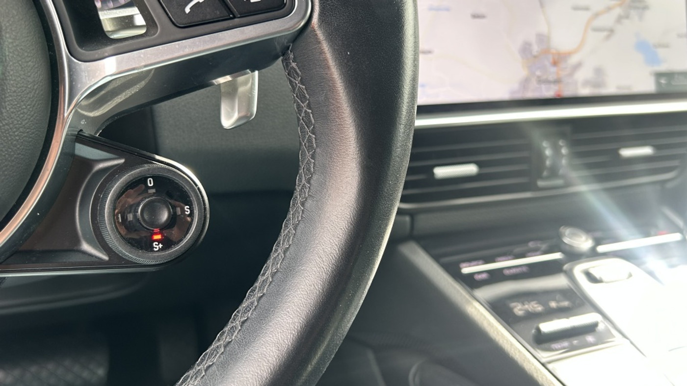 Foto van Porsche Cayenne