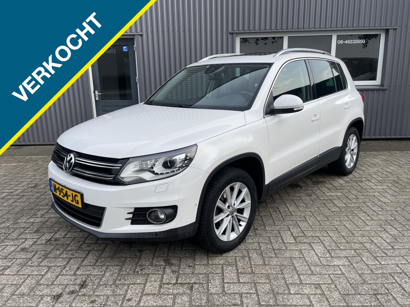 Volkswagen Tiguan 2.0 TDI Tr.&Field 4M VOL OPTIES 146Dkm! 2012 - voorkant