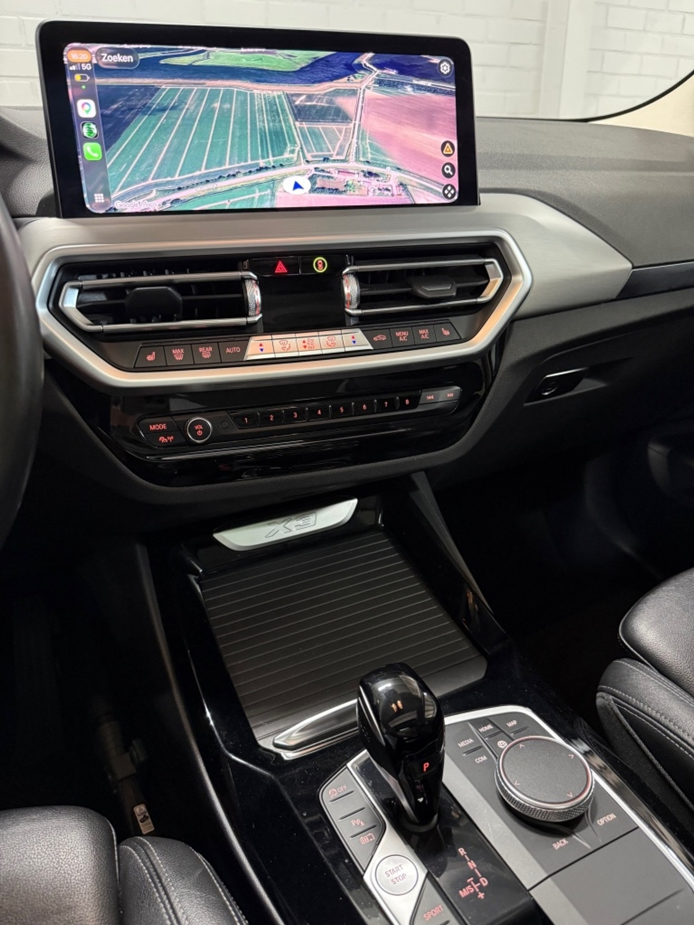 Foto van BMW X3 Xdrive30e