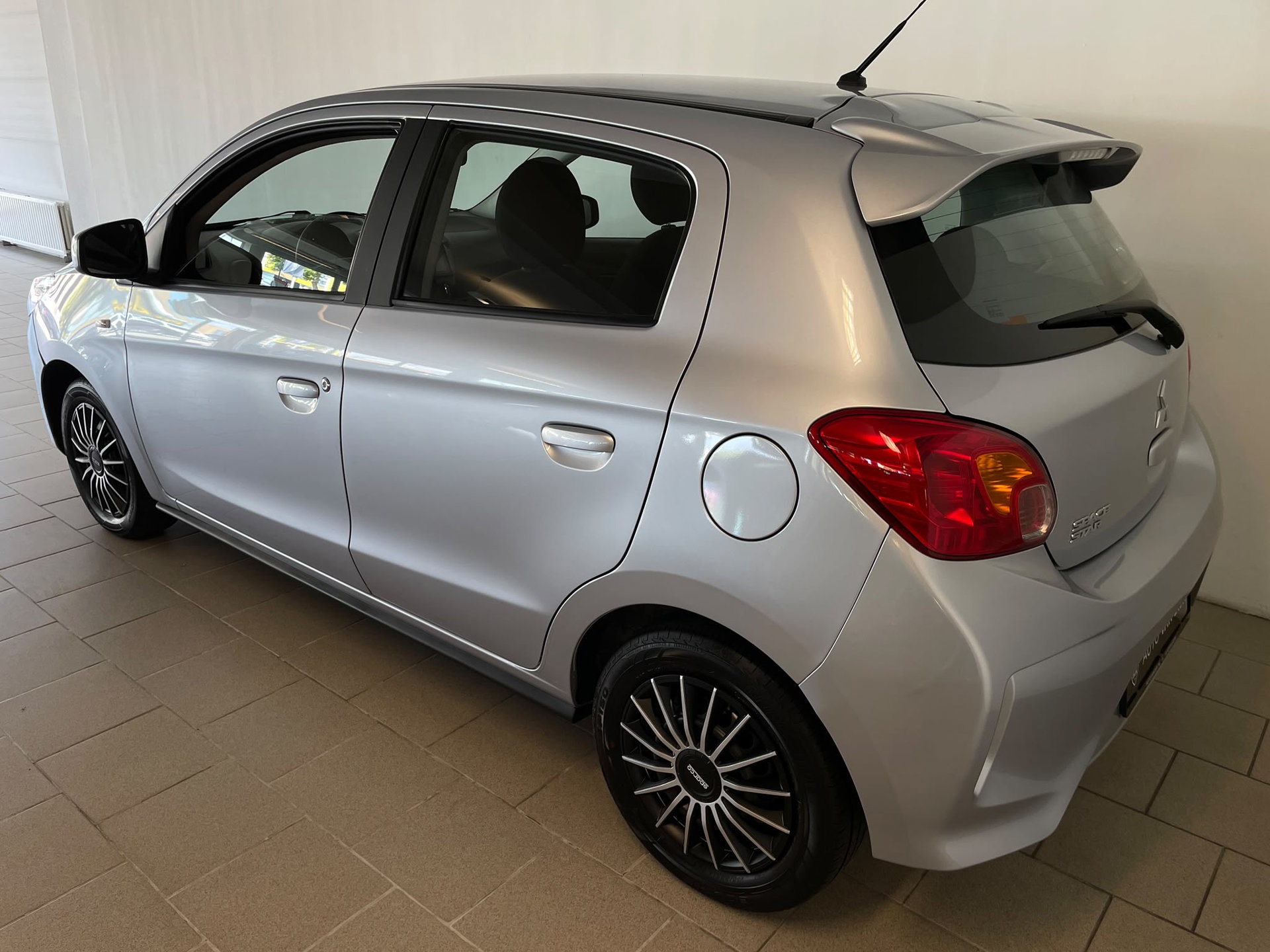 Foto van Mitsubishi Mitsubishi Space Star