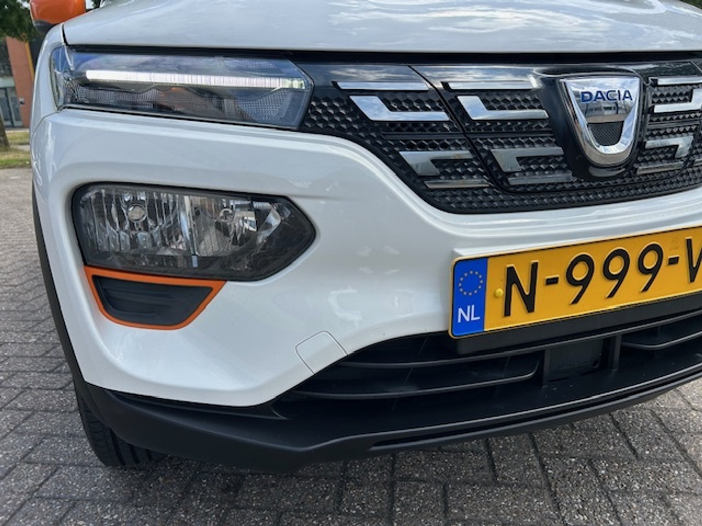 Foto van Dacia Spring