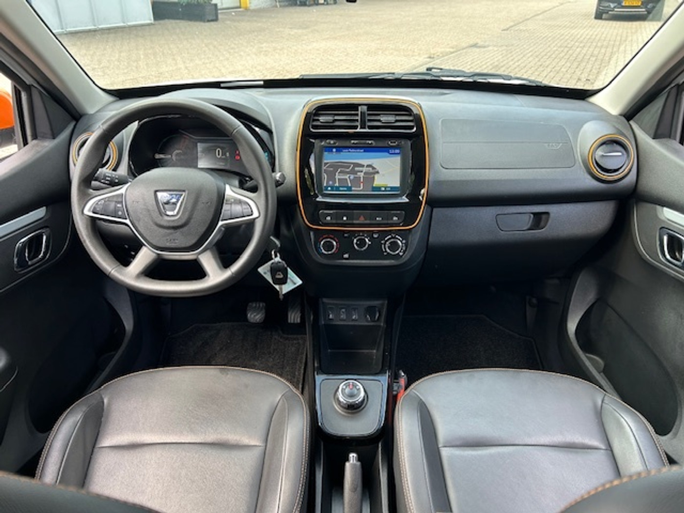 Foto van Dacia Spring