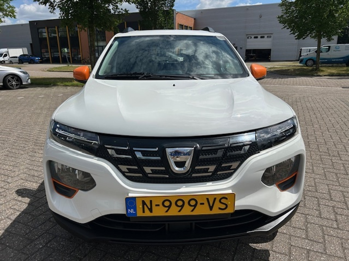 Foto van Dacia Spring