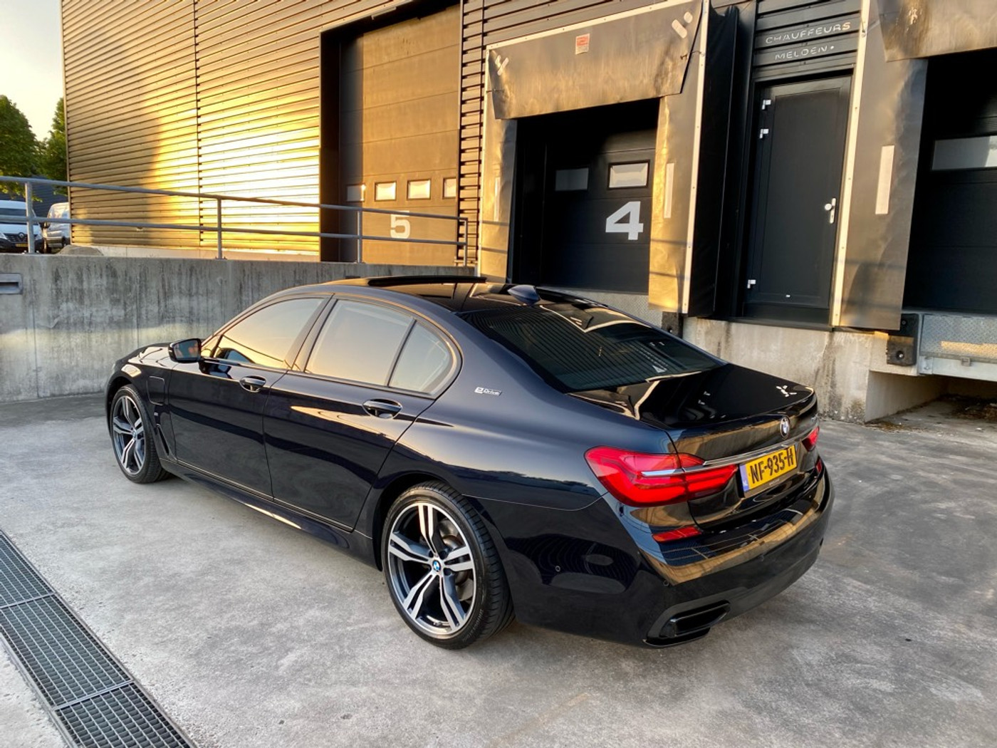 Foto van BMW 740e Iperformance