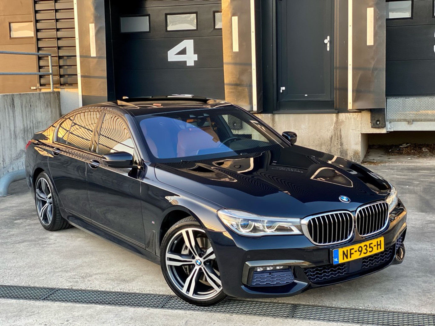 Foto van BMW 740e Iperformance