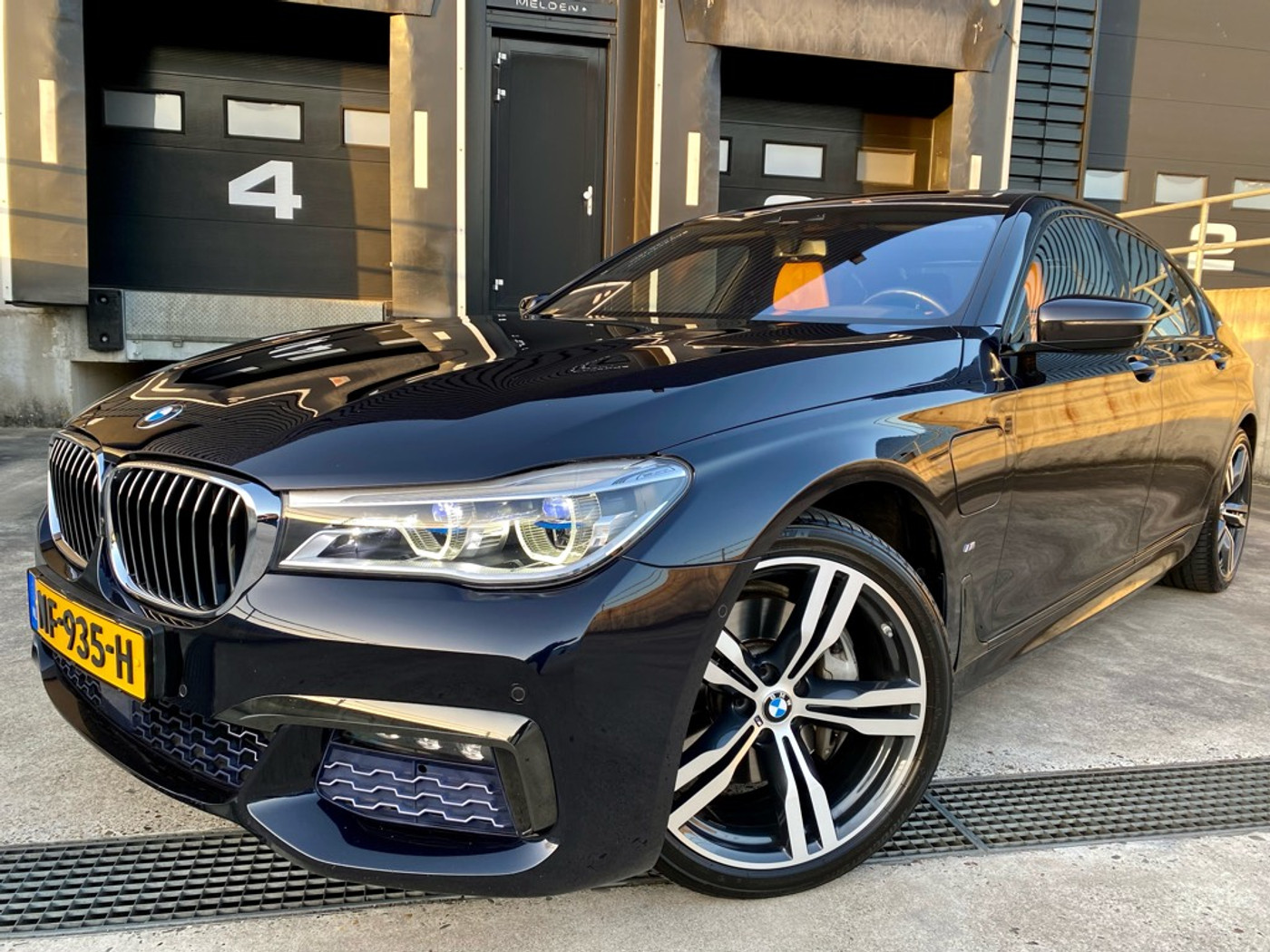 Foto van BMW 740e Iperformance
