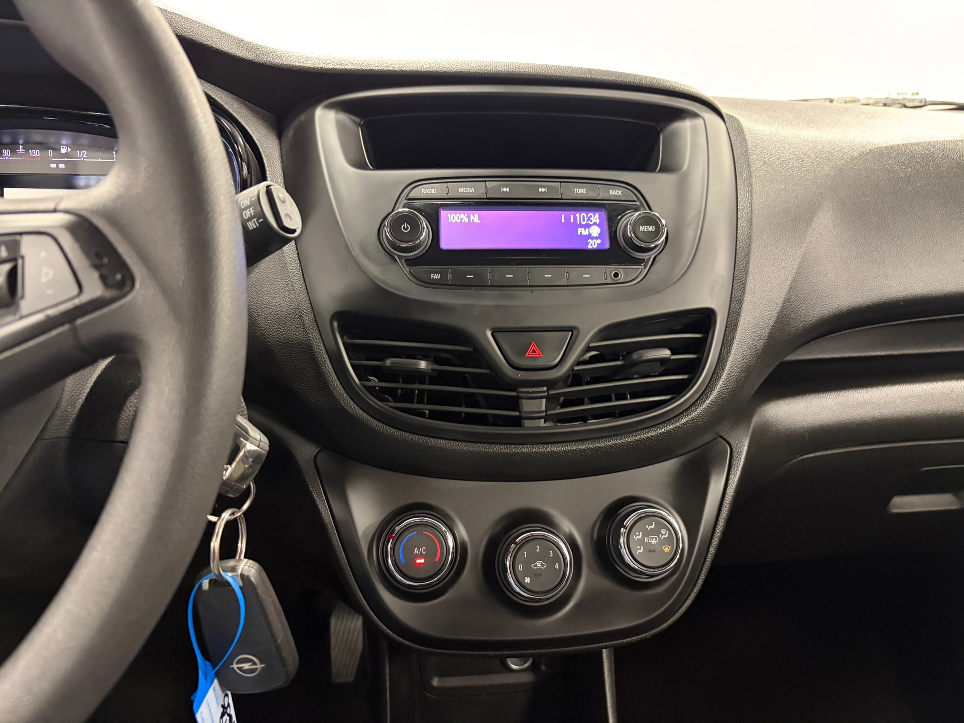 Foto van Opel Karl / Viva
