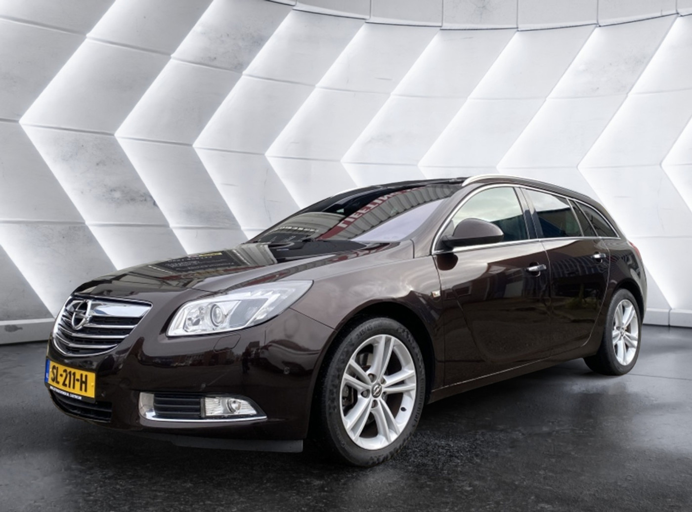 Opel Insignia 1.6 T Cosmo 2012 - voorkant