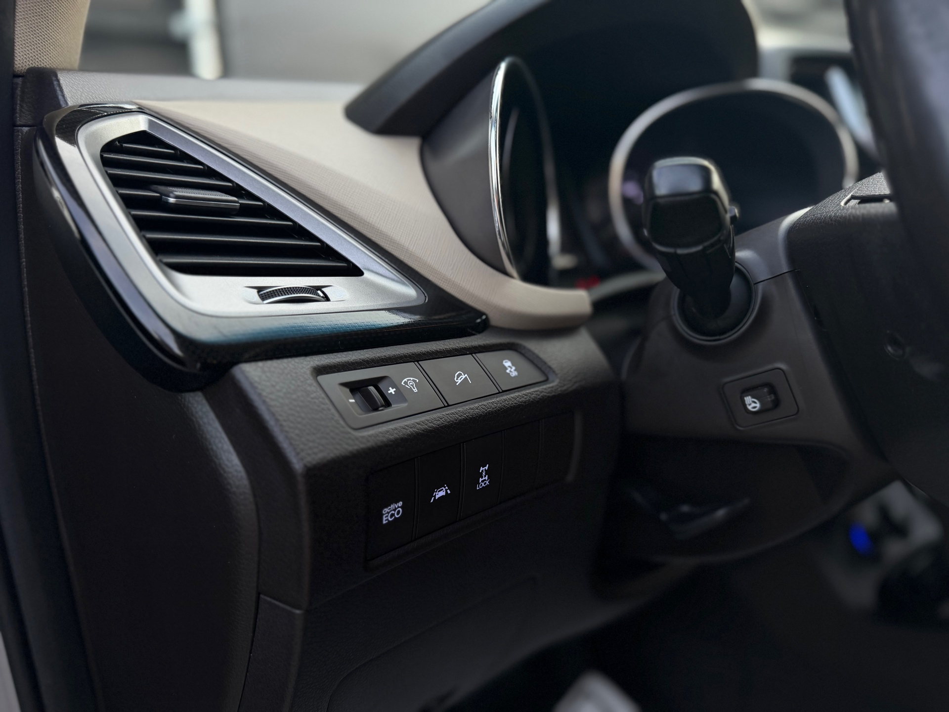 Foto van Hyundai Grand Santa Fe