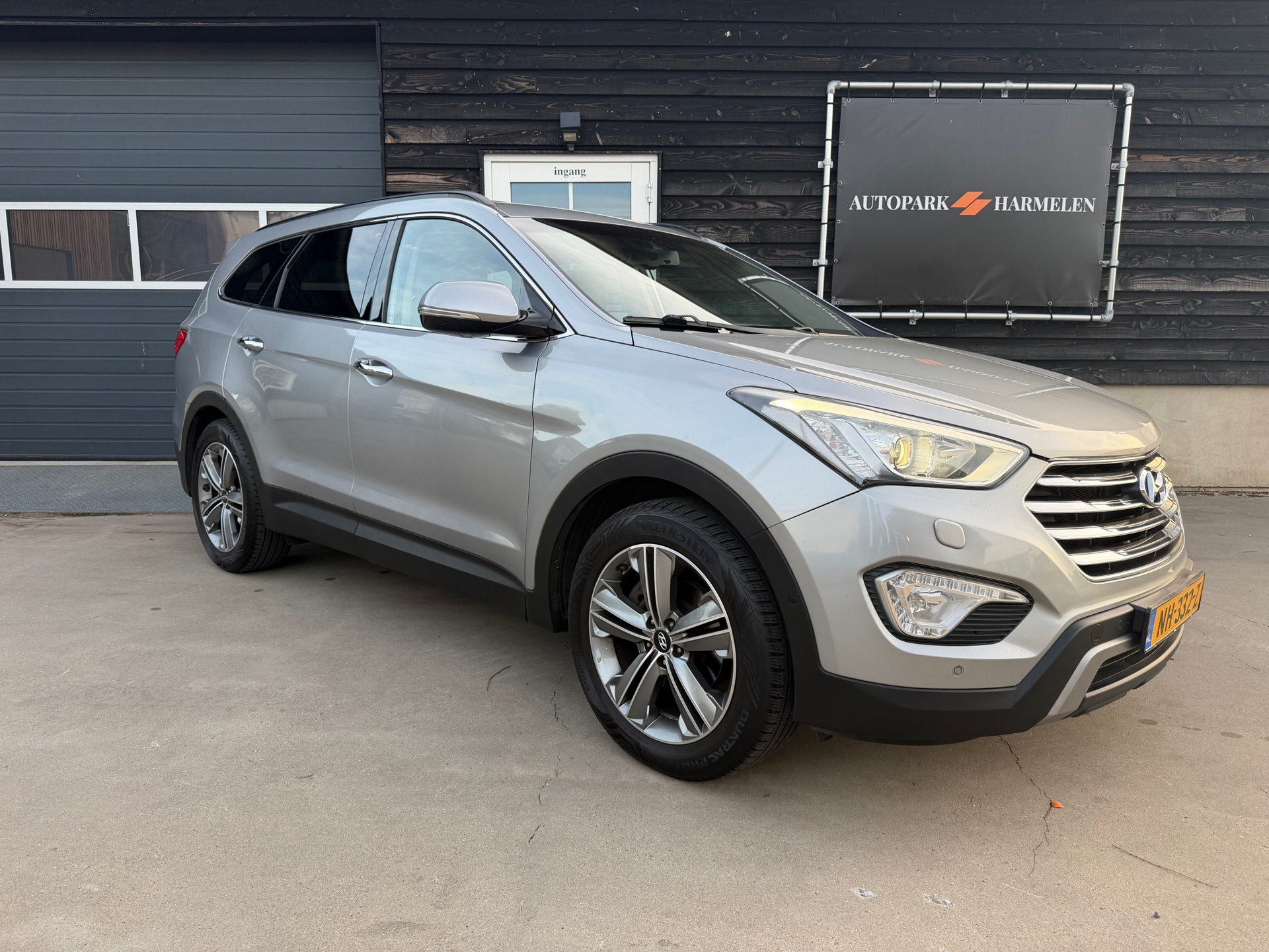 Foto van Hyundai Grand Santa Fe