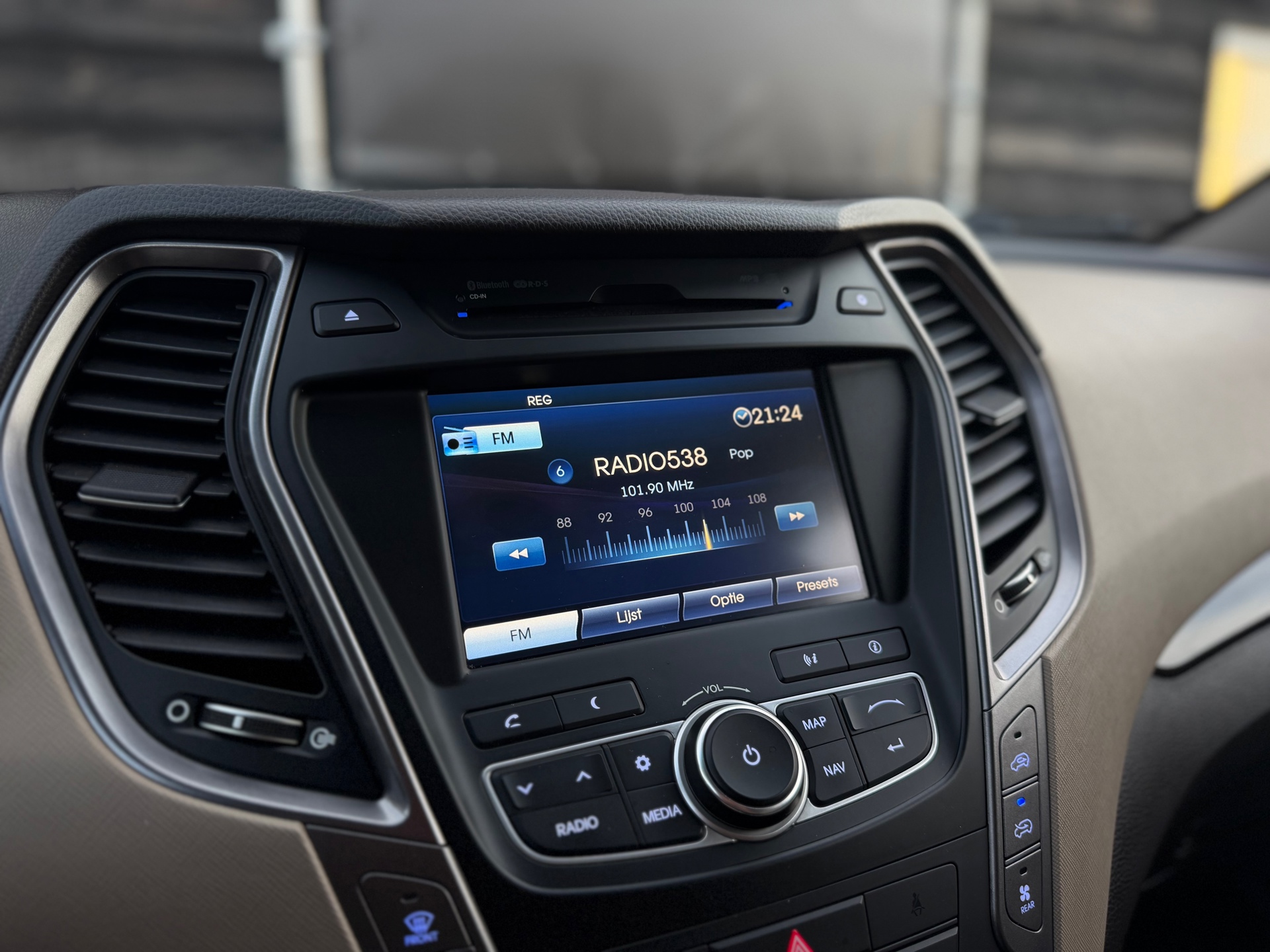 Foto van Hyundai Grand Santa Fe