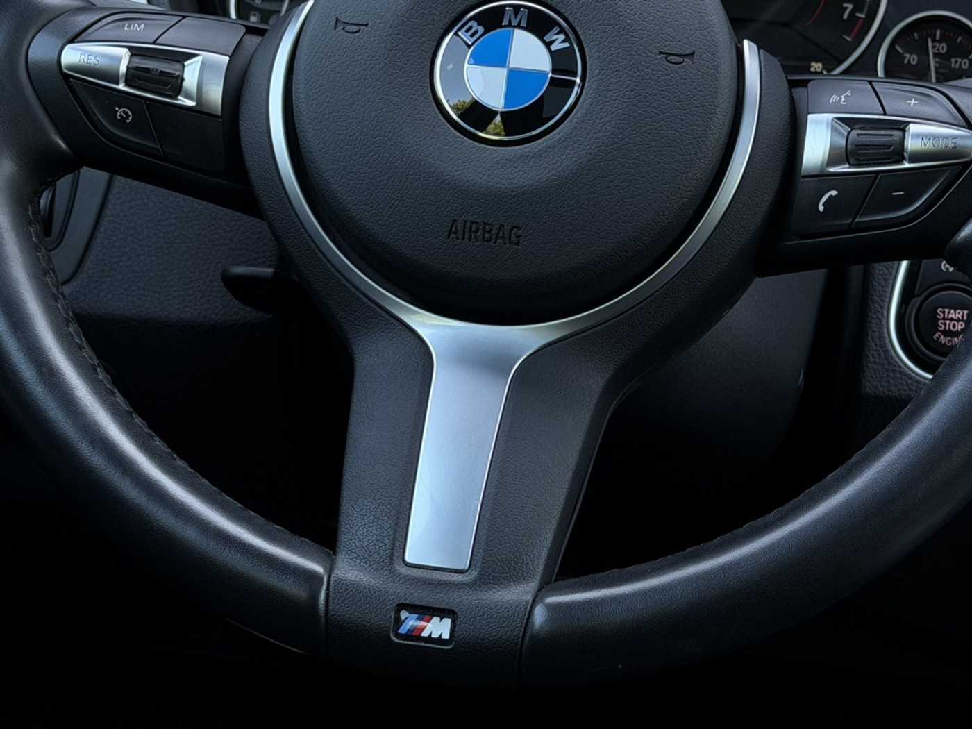 Foto van BMW 330i xDrive