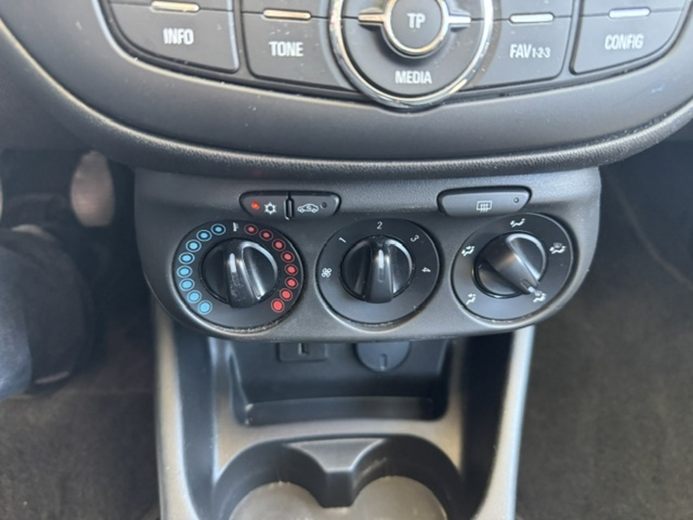 Foto van Opel Corsa-e