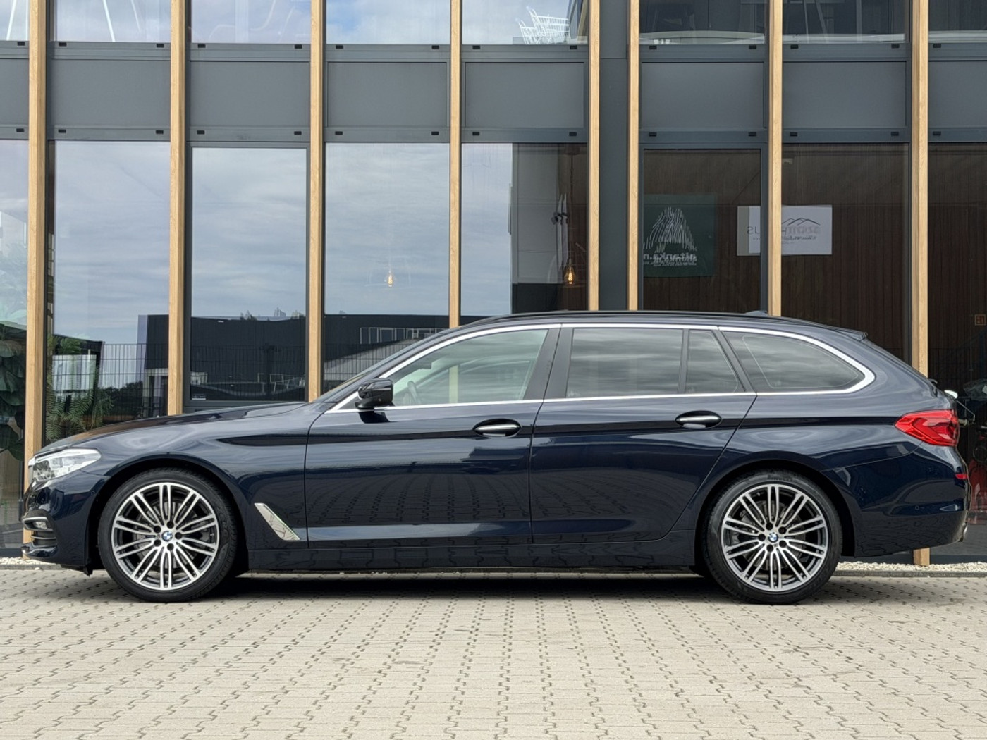 Foto van BMW 520i