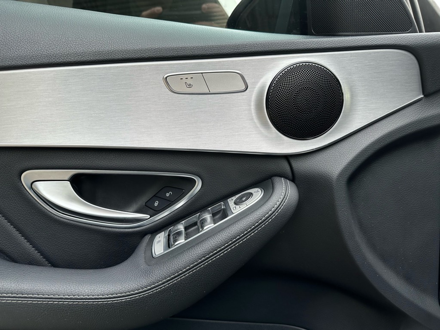 Foto van Mercedes-Benz C 200