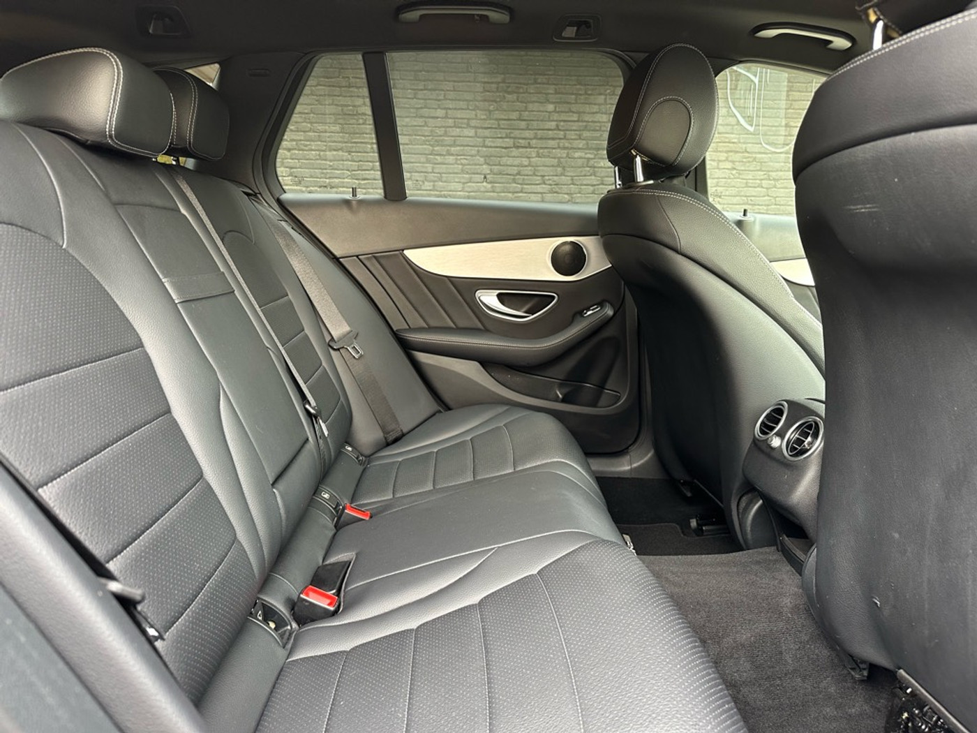 Foto van Mercedes-Benz C 200