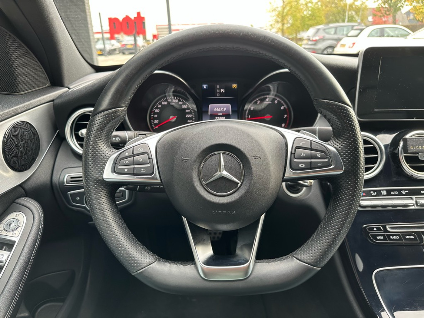 Foto van Mercedes-Benz C 200