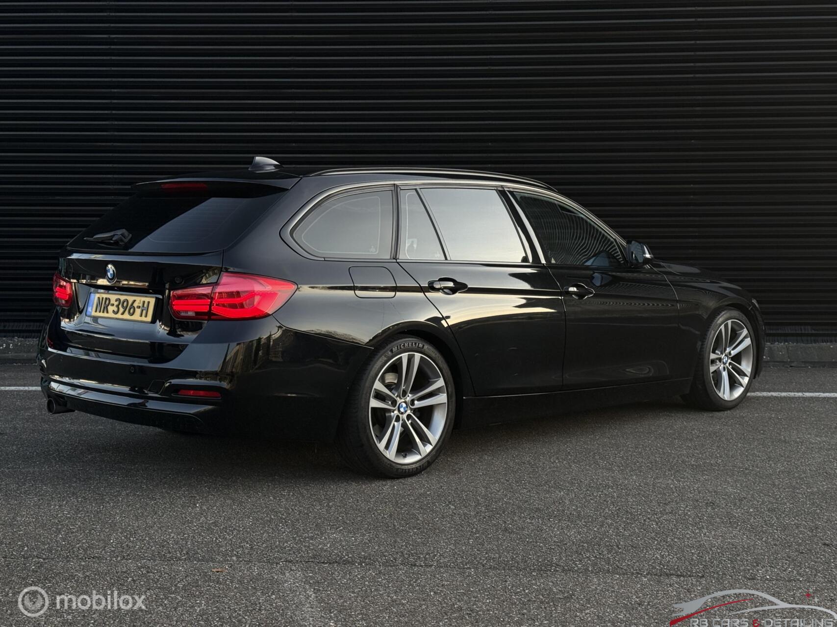 Foto van BMW 318i