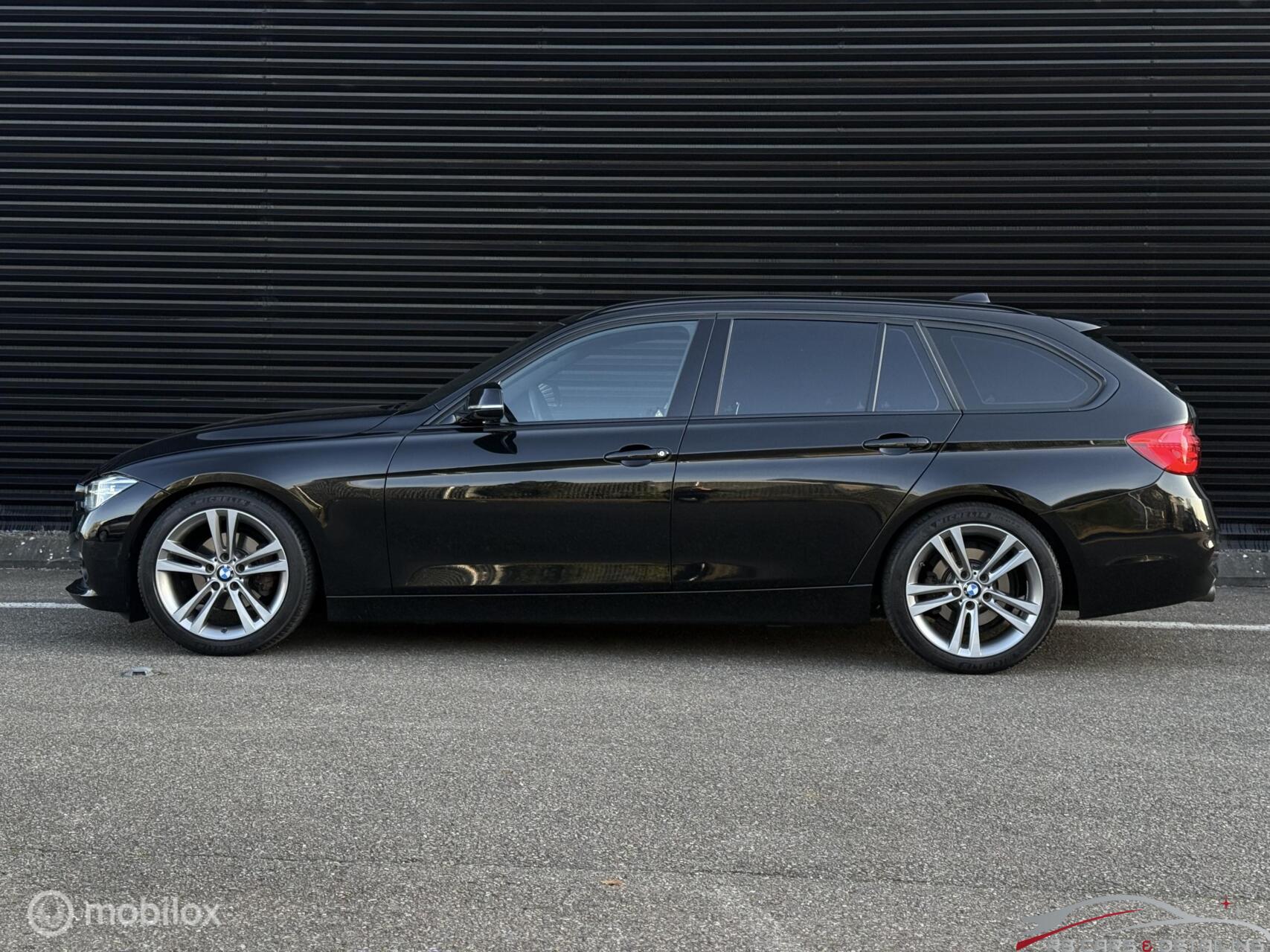 Foto van BMW 318i
