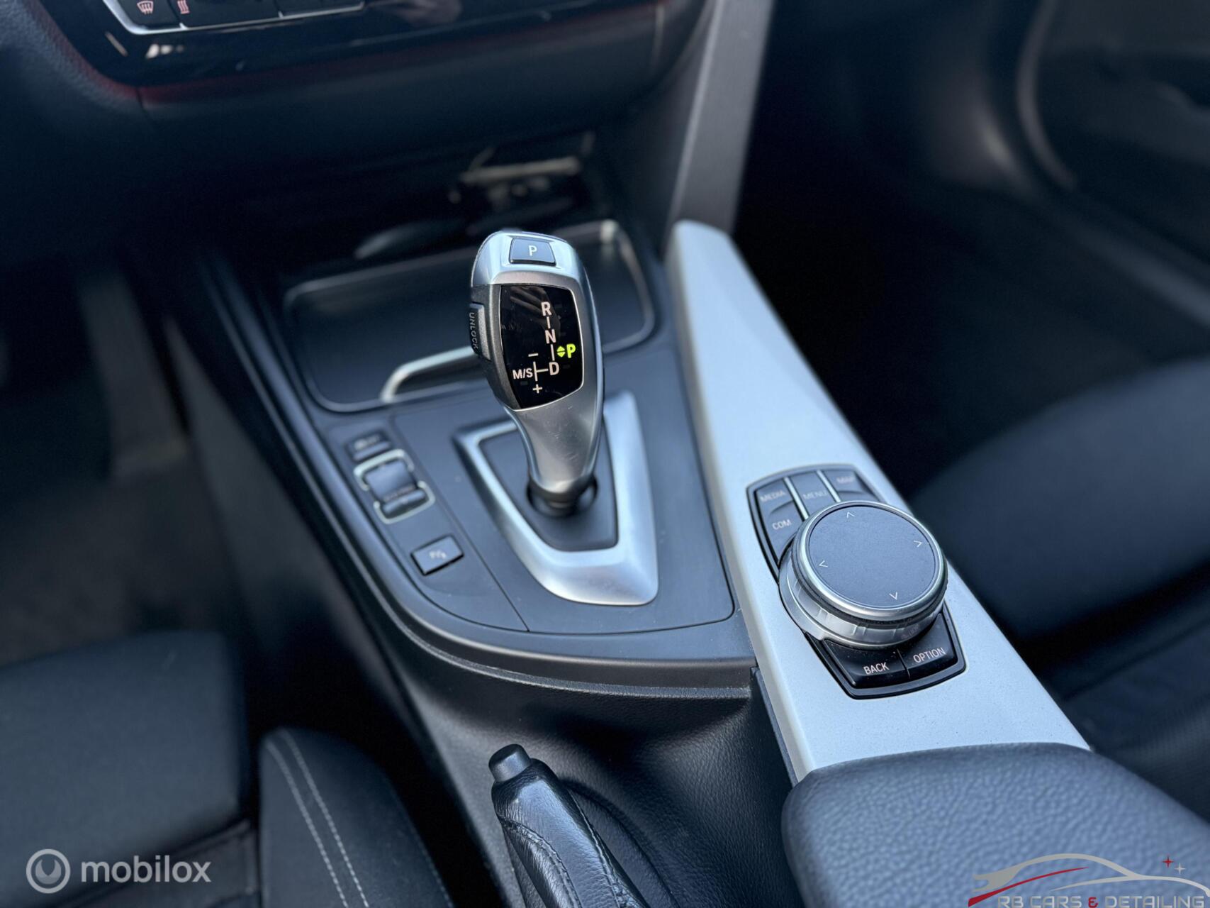 Foto van BMW 318i