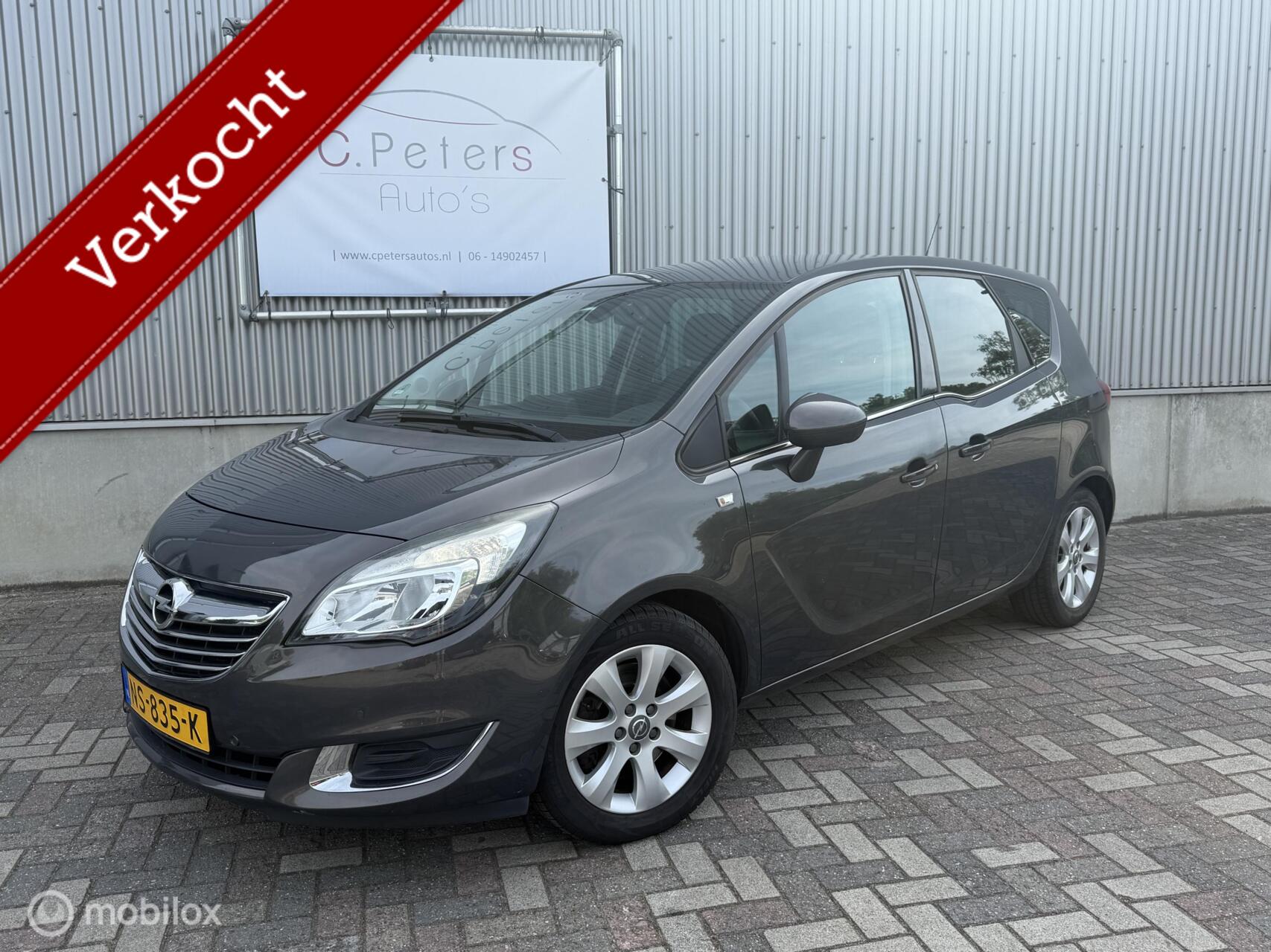 Opel Meriva 1.4 Turbo 140pk Cosmo 2016 / Camera / Trekhaak / Navigatie / PDC / Climate control / NAP 2016 - voorkant