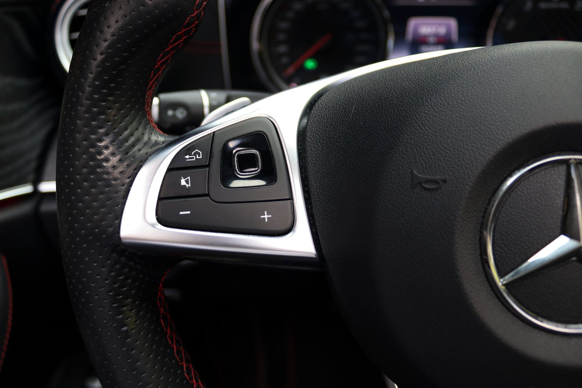 Foto van Mercedes-Benz AMG E 43 4Matic