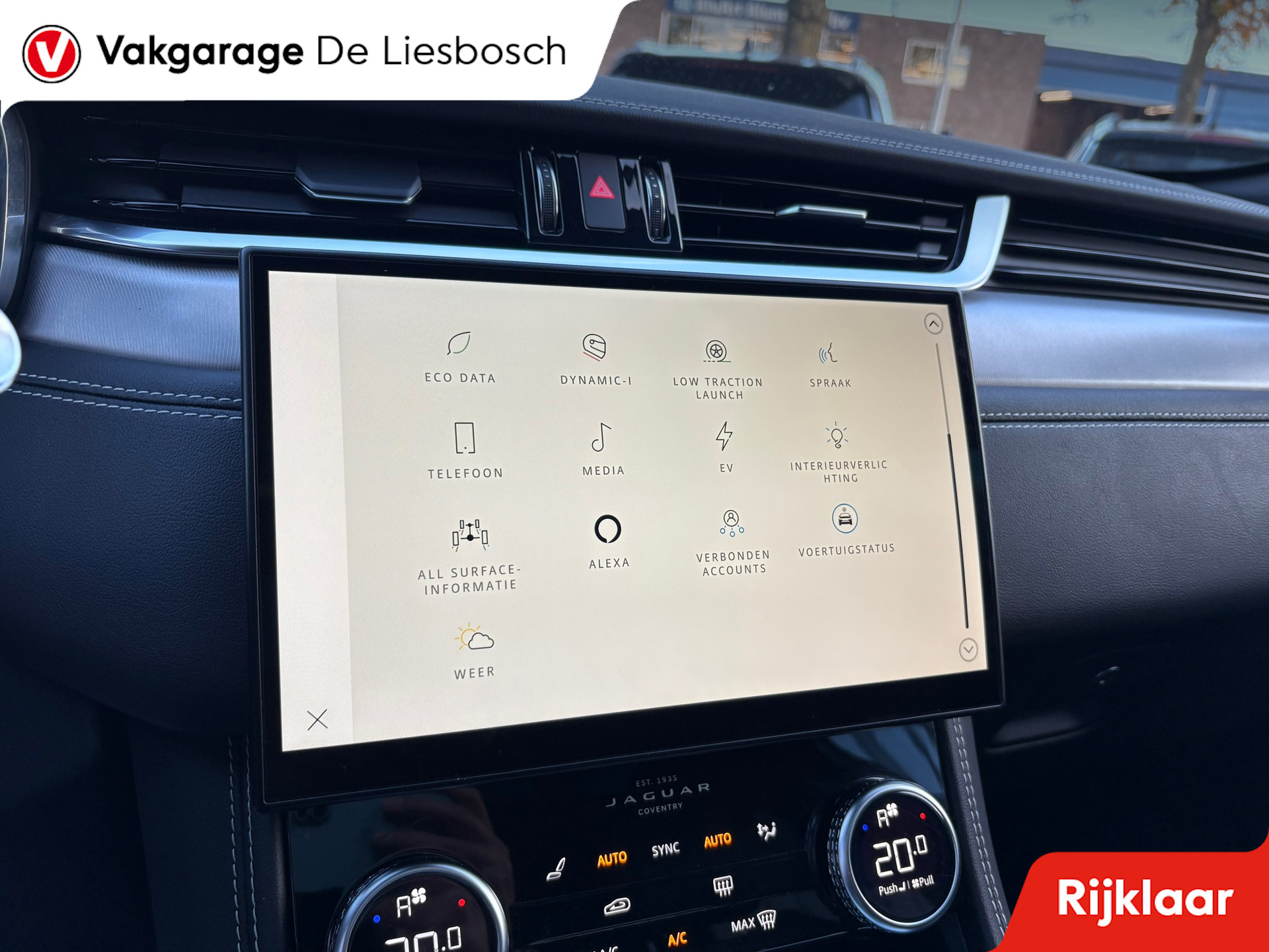 Foto van Jaguar Jaguar F-pace