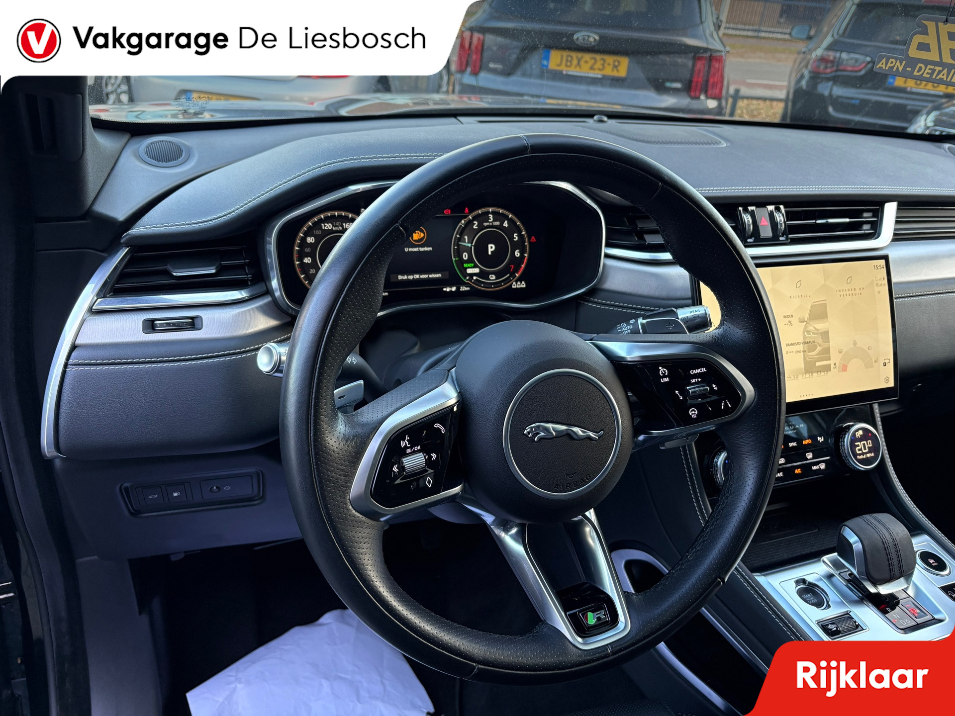 Foto van Jaguar Jaguar F-pace