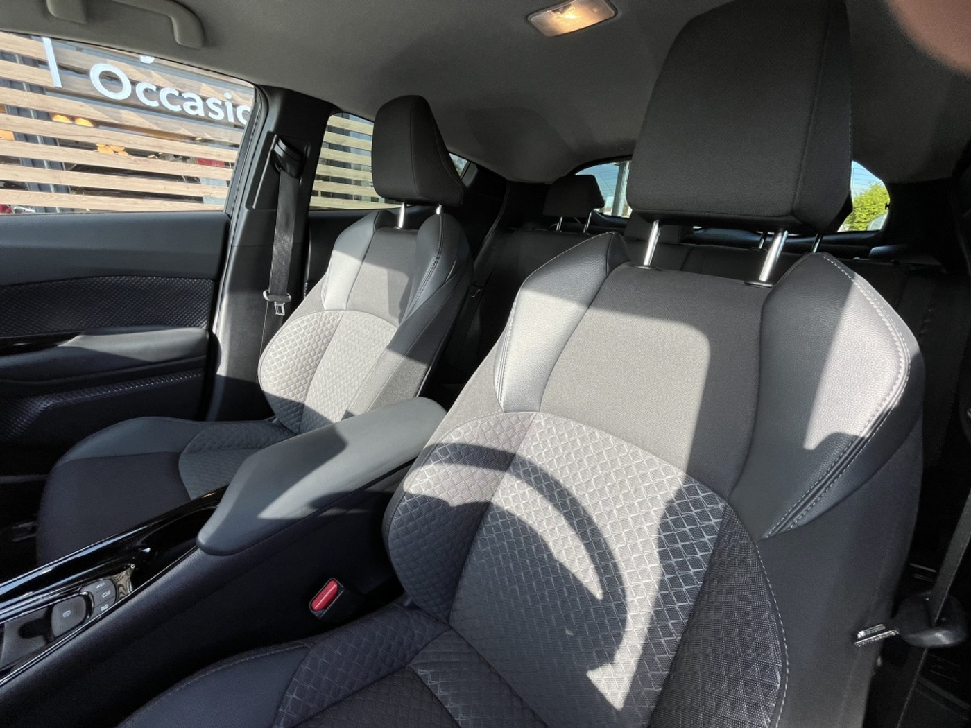 Foto van Toyota Toyota C-hr