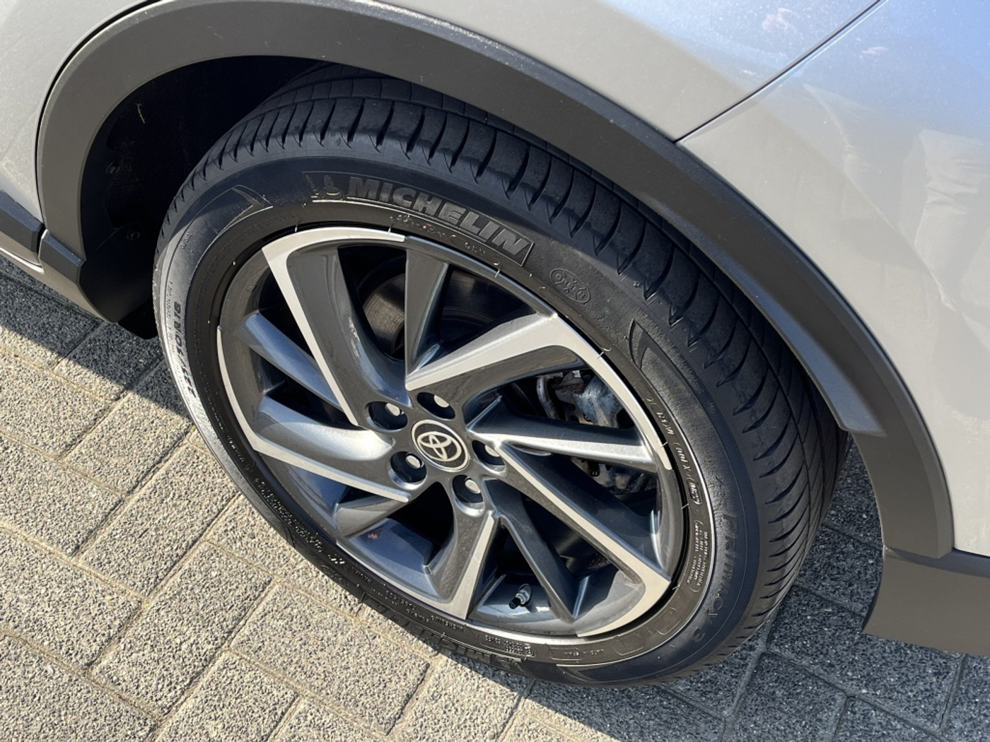 Foto van Toyota Toyota C-hr
