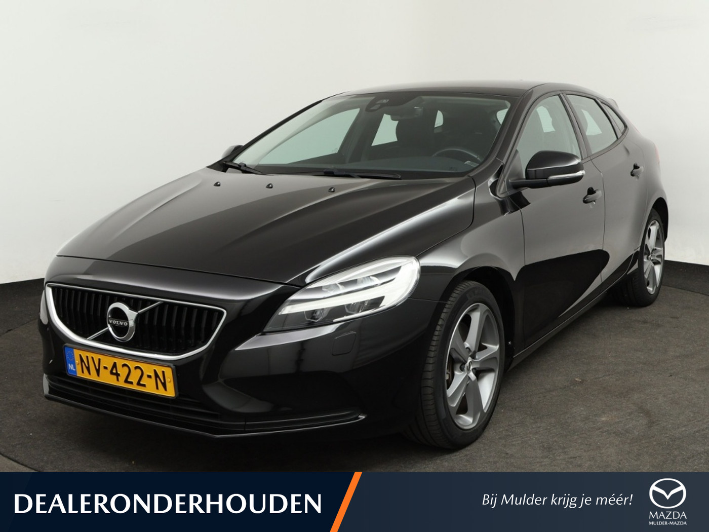 Volvo V40 1.5 T3 Nordic+ | Automaat • LED-Koplampen • Trekhaak • NAP 2017 - voorkant