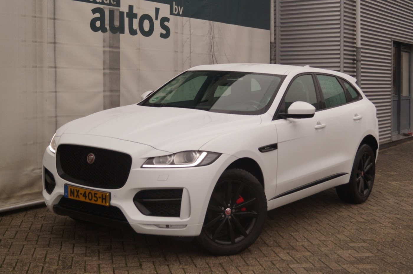 Foto van Jaguar F-pace
