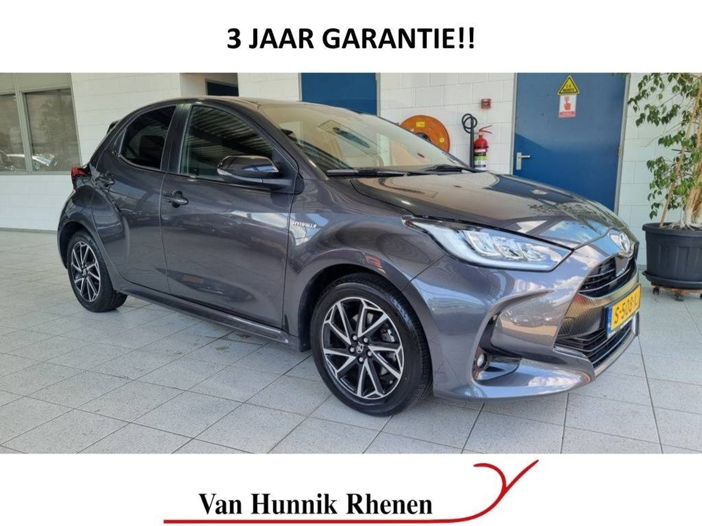 Toyota Toyota Yaris 1.5 Exclusive | 1/2 Leer | LED | Head-up display | Apple/Android 2020 - voorkant