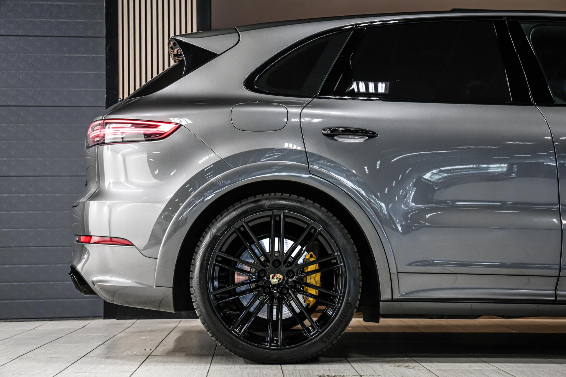 Foto van Porsche Cayenne Turbo