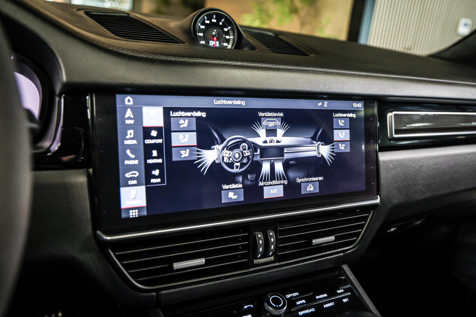 Foto van Porsche Cayenne Turbo