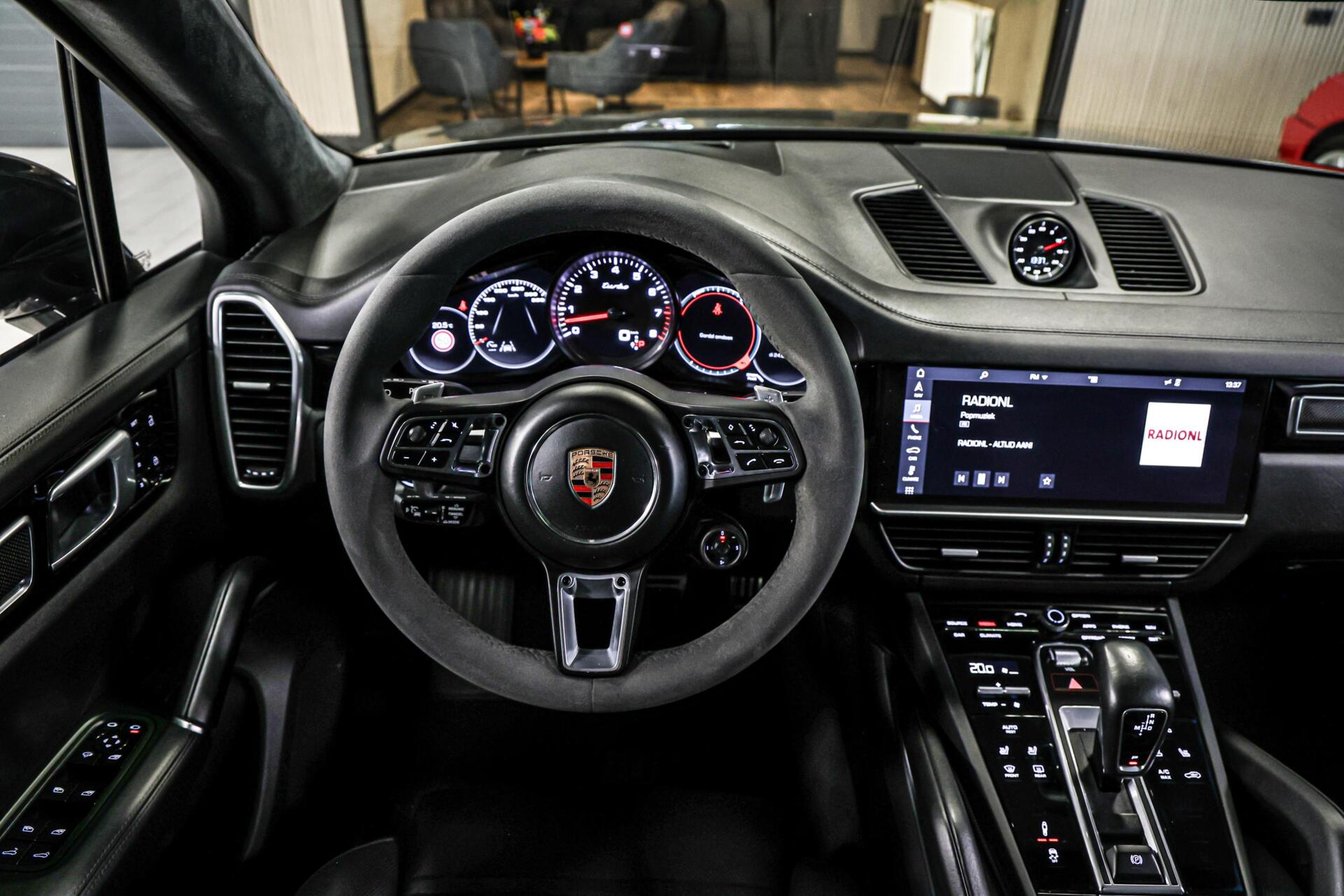 Foto van Porsche Cayenne Turbo