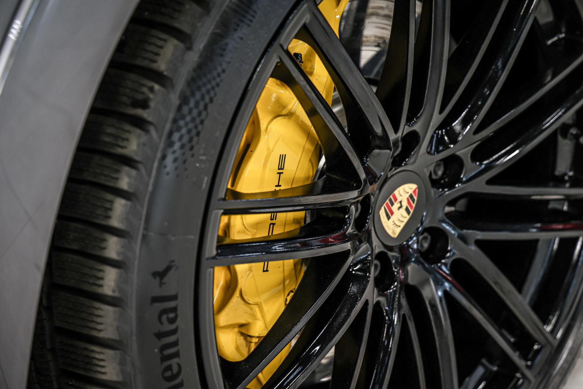 Foto van Porsche Cayenne Turbo