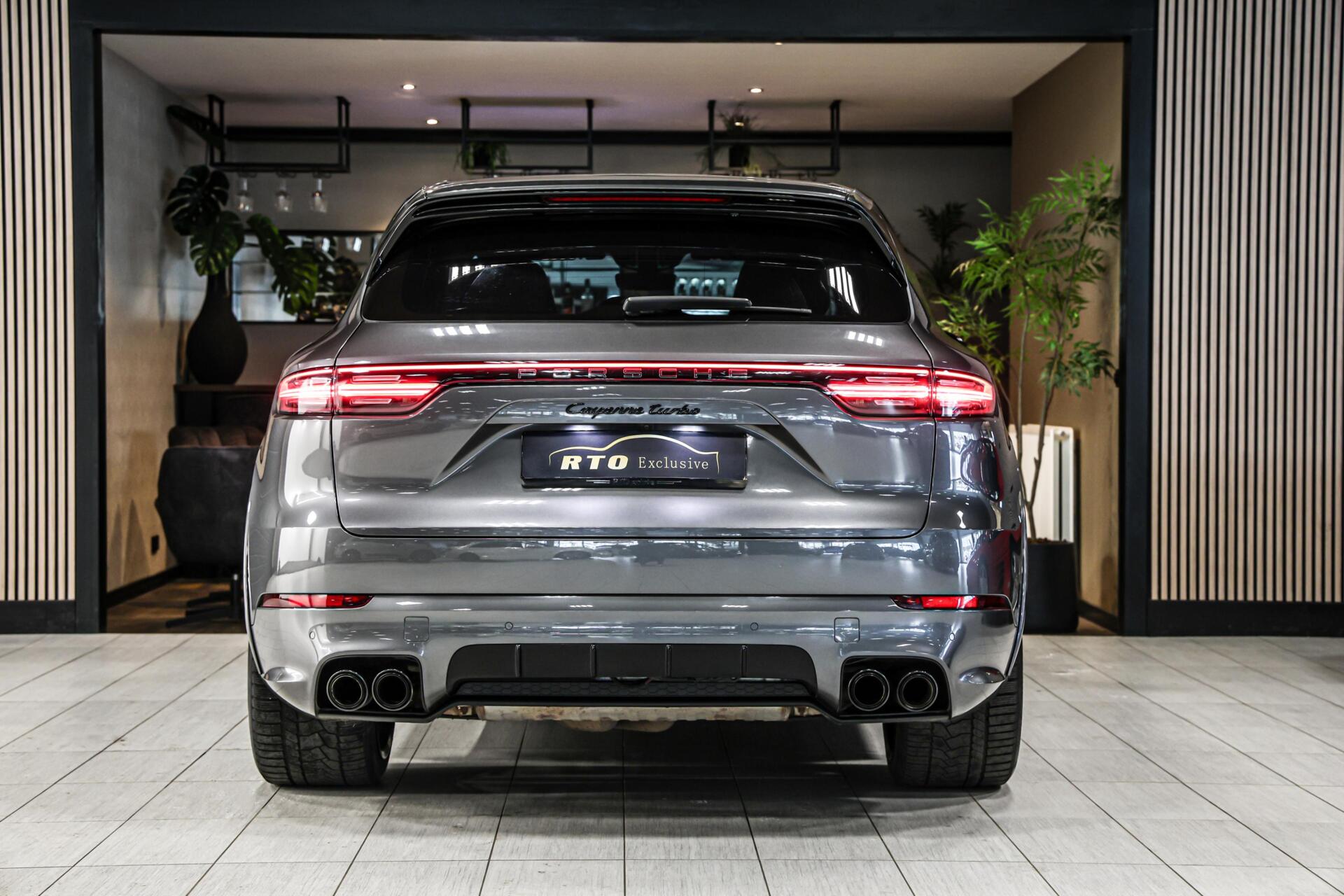 Foto van Porsche Cayenne Turbo