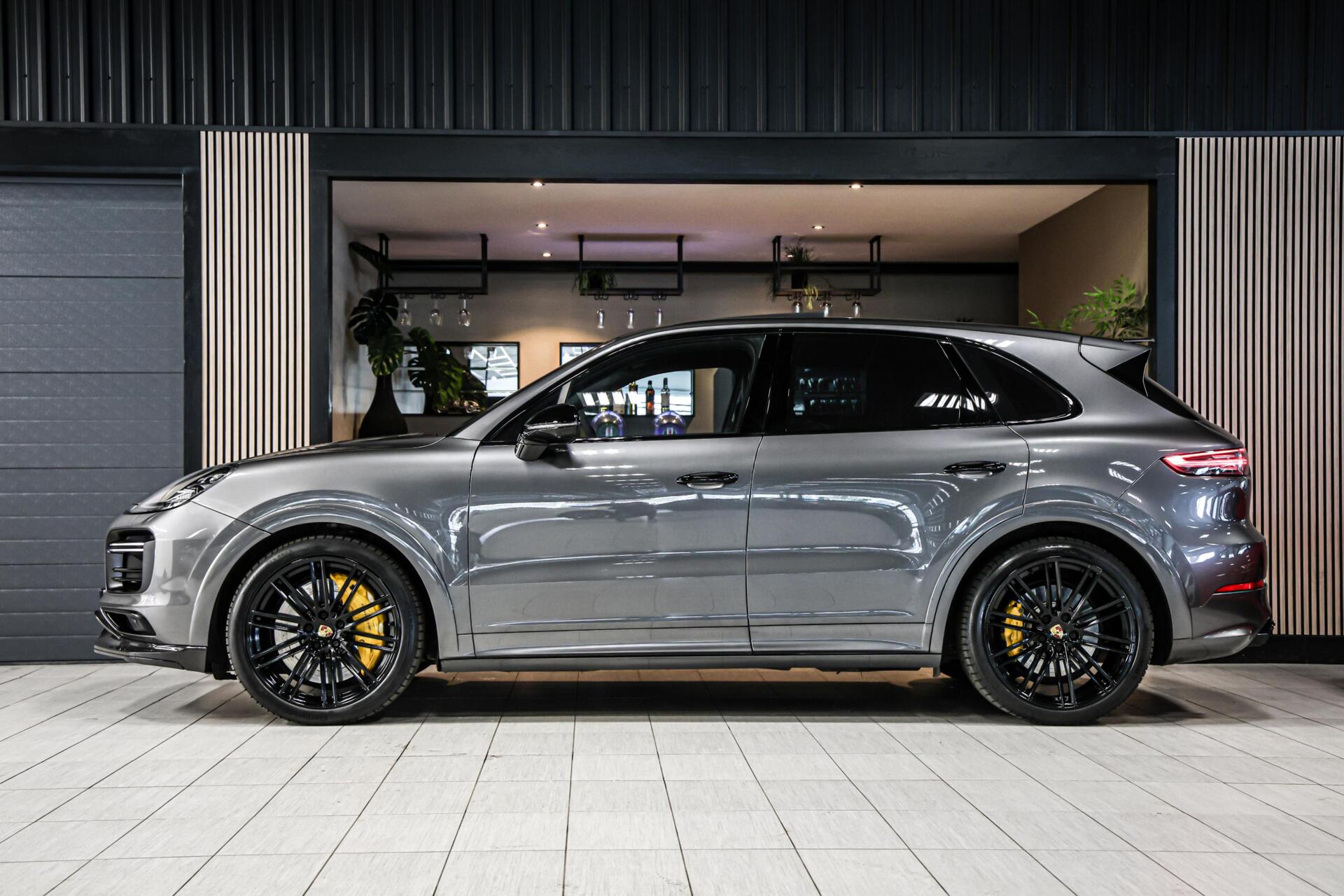Foto van Porsche Cayenne Turbo