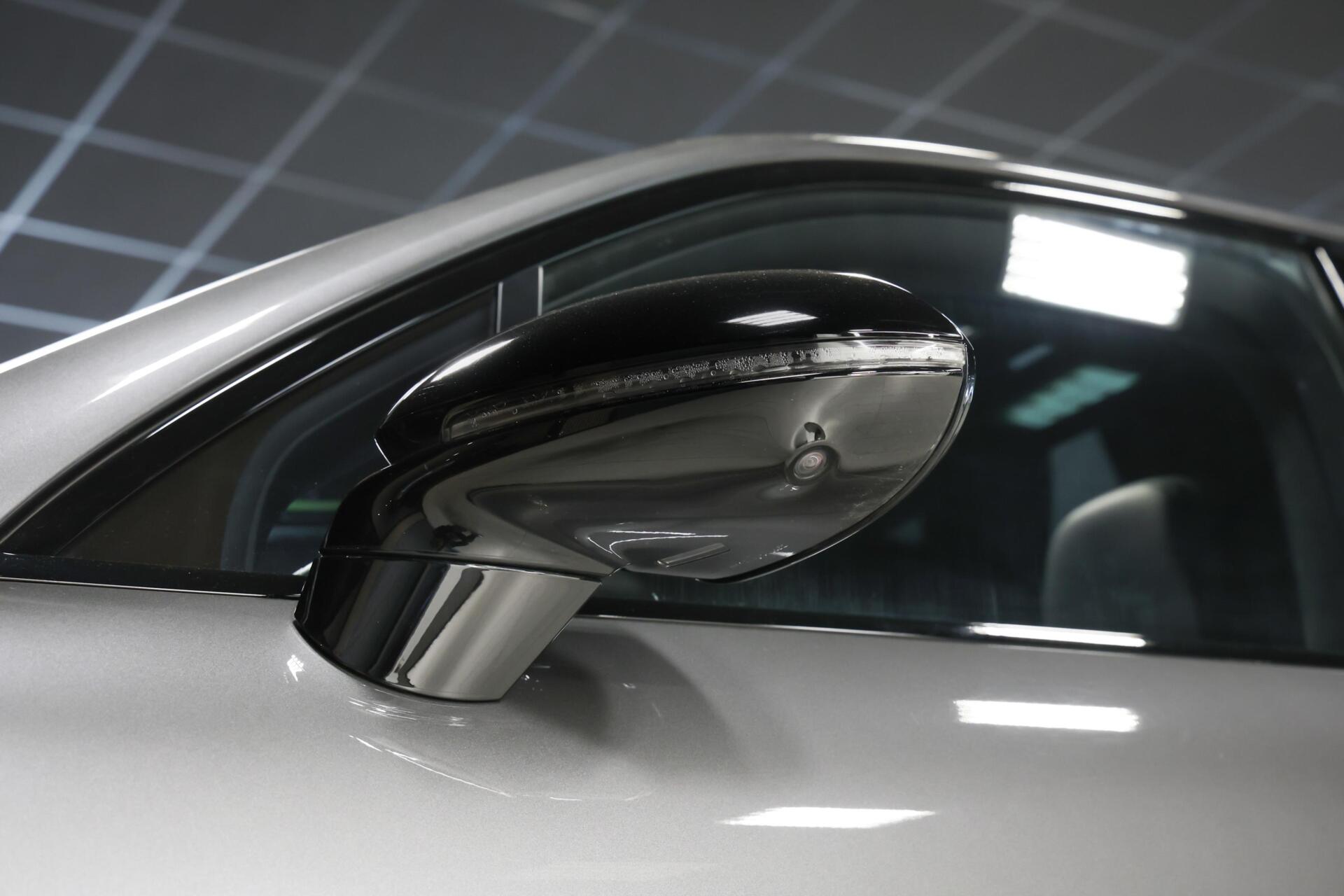 Foto van Porsche Cayenne Turbo