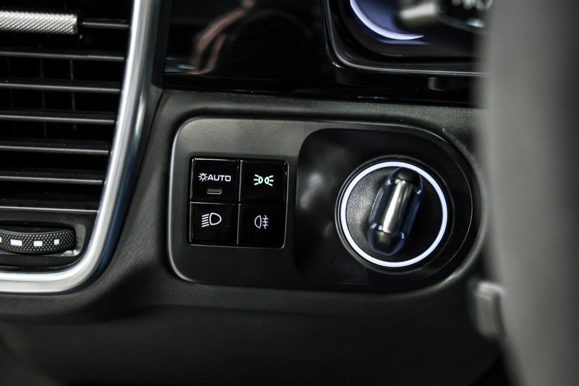 Foto van Porsche Cayenne Turbo