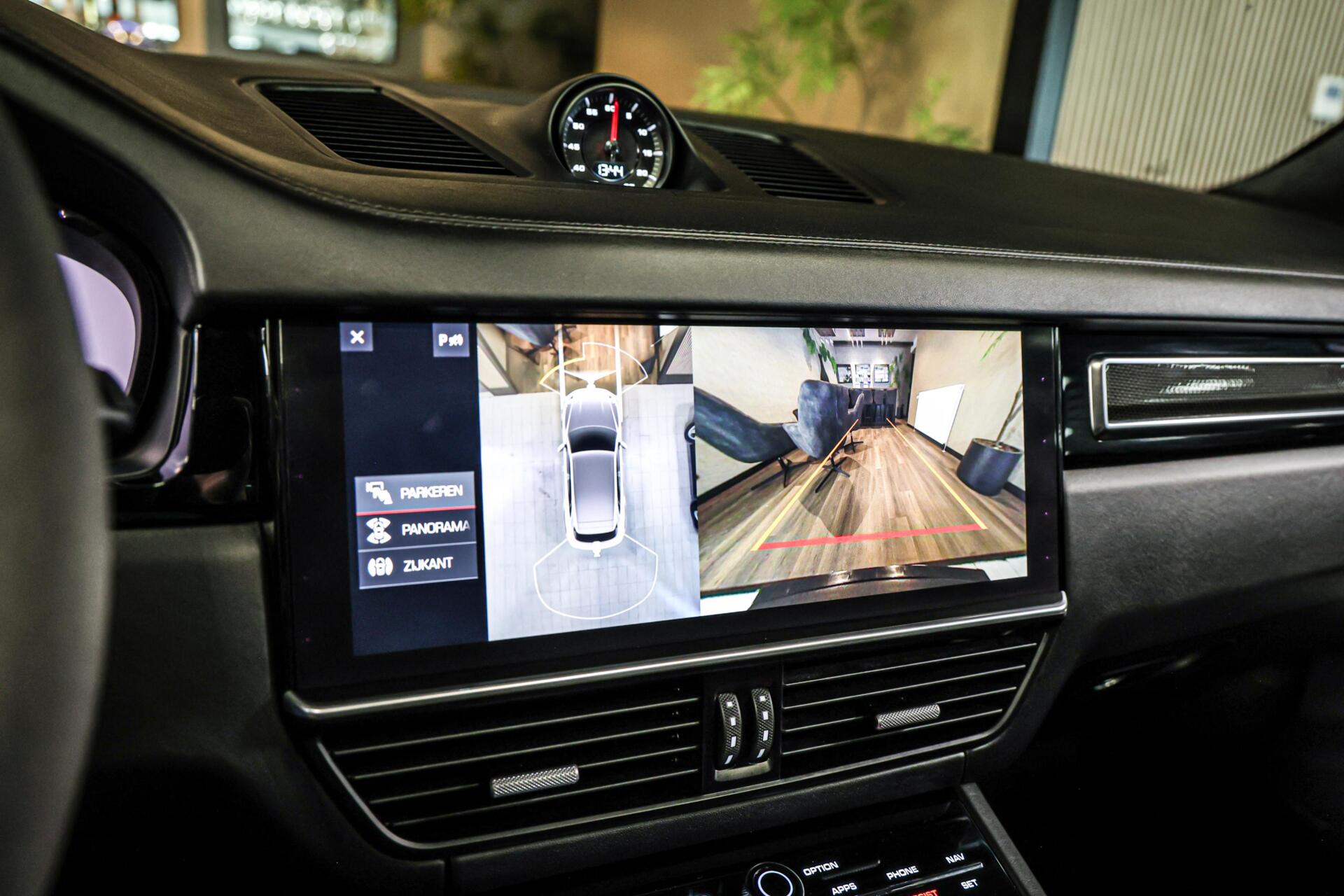 Foto van Porsche Cayenne Turbo