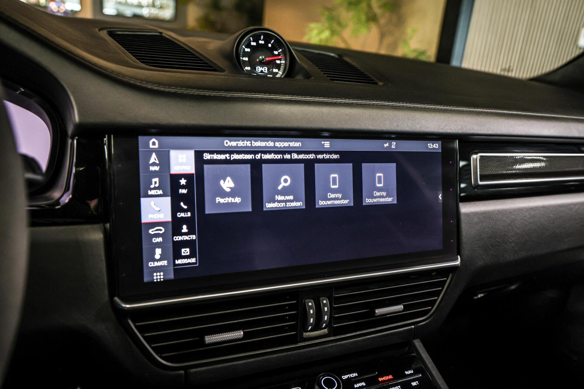 Foto van Porsche Cayenne Turbo