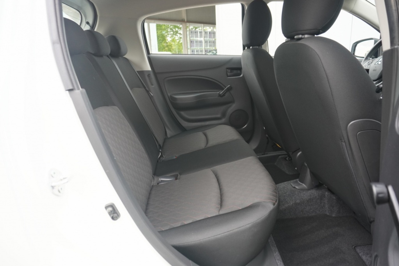 Foto van Mitsubishi Mitsubishi Space Star